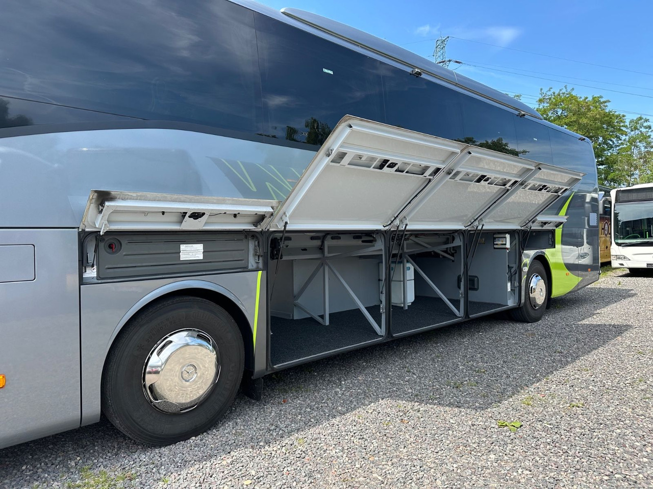Mercedes-Benz Tourismo E 15 RHD (wenig Km*TOP*DE) - Bus pariwisata: gambar 4 Mercedes-Benz Tourismo E 15 RHD (wenig Km*TOP*DE) - Bus pariwisata: gambar 4