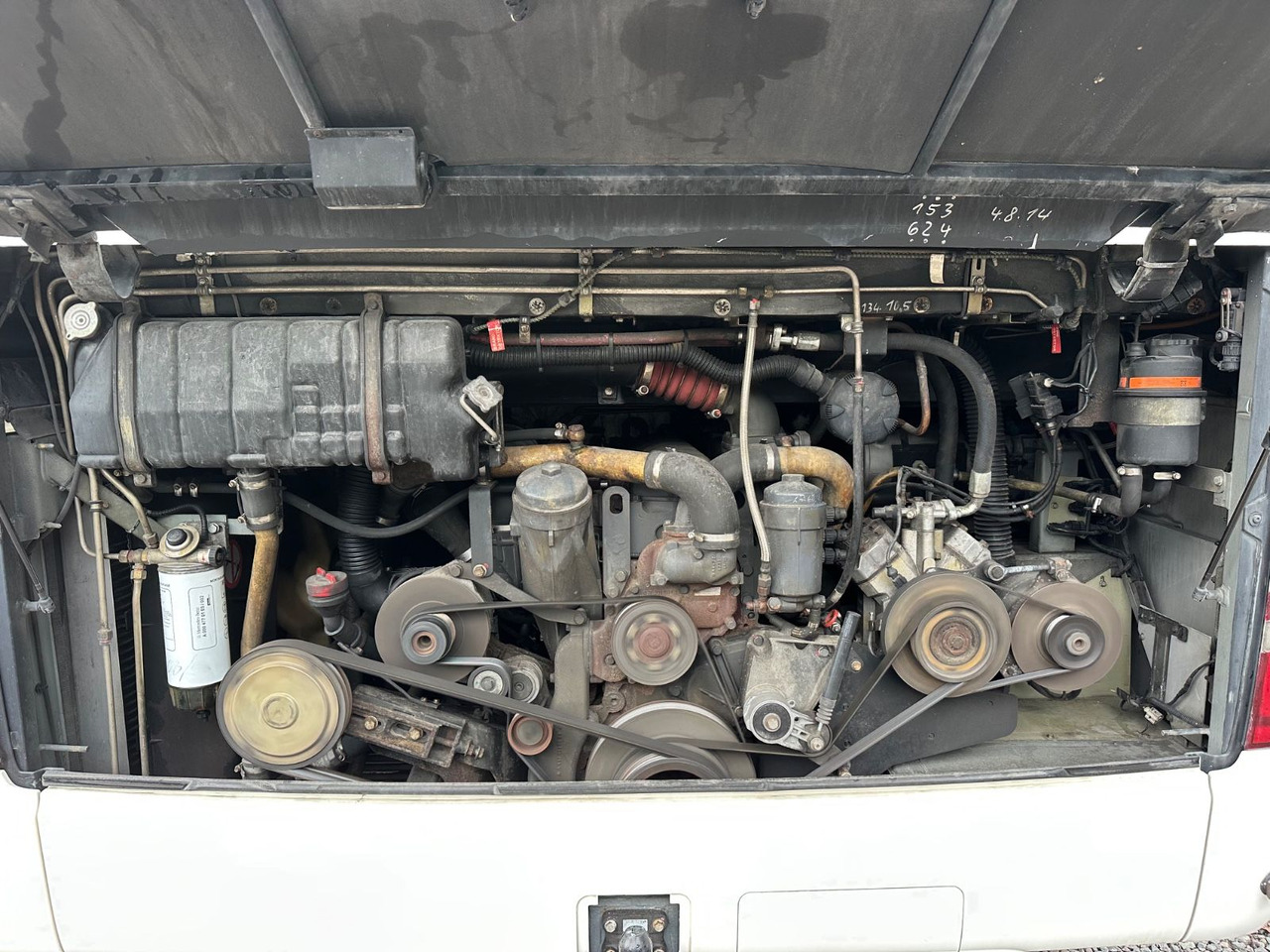 Mercedes-Benz Tourismo O350 16 RHD-M (56 Sitze*DE*TOP) - Bus pariwisata: gambar 3 Mercedes-Benz Tourismo O350 16 RHD-M (56 Sitze*DE*TOP) - Bus pariwisata: gambar 3