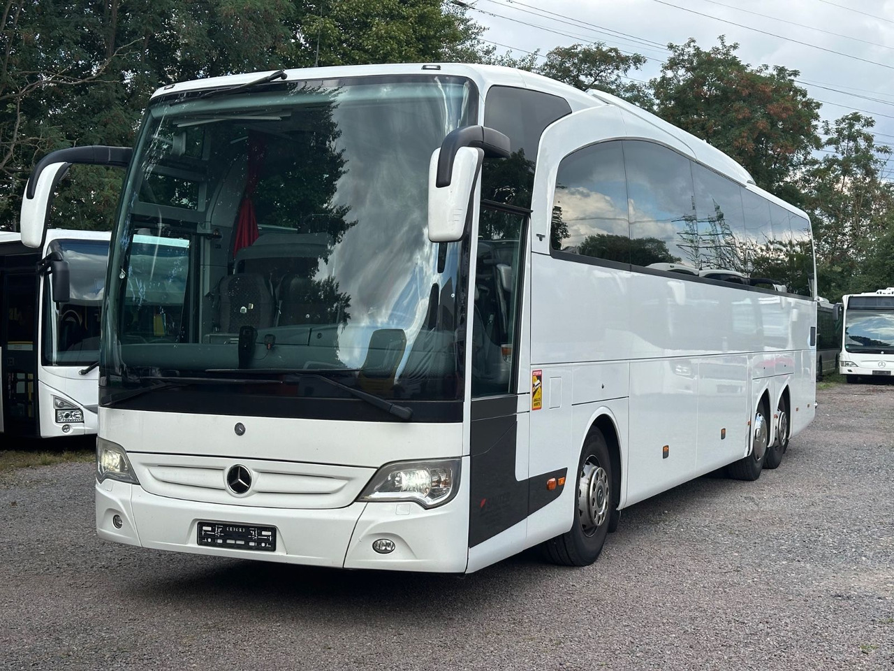 Mercedes-Benz Travego O580 16 RHD-M (LuxLine*Euro 6*TOP*DE) - Bus pariwisata: gambar 1 Mercedes-Benz Travego O580 16 RHD-M (LuxLine*Euro 6*TOP*DE) - Bus pariwisata: gambar 1