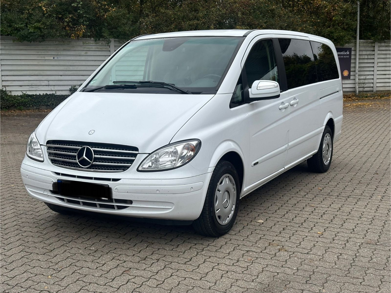 Mercedes-Benz Viano 2.2 CDI AMBIENTE extralang (Autom*133 tKm) - Van penumpang: gambar 5 Mercedes-Benz Viano 2.2 CDI AMBIENTE extralang (Autom*133 tKm) - Van penumpang: gambar 5