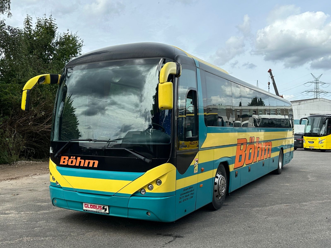 Neoplan P25 Trendliner 3516ÜC Klimaanlage*WC*57 Sitze Neoplan P25 Trendliner 3516ÜC Klimaanlage*WC*57 Sitze - Bus pariwisata: gambar 1 Neoplan P25 Trendliner 3516ÜC Klimaanlage*WC*57 Sitze Neoplan P25 Trendliner 3516ÜC Klimaanlage*WC*57 Sitze - Bus pariwisata: gambar 1
