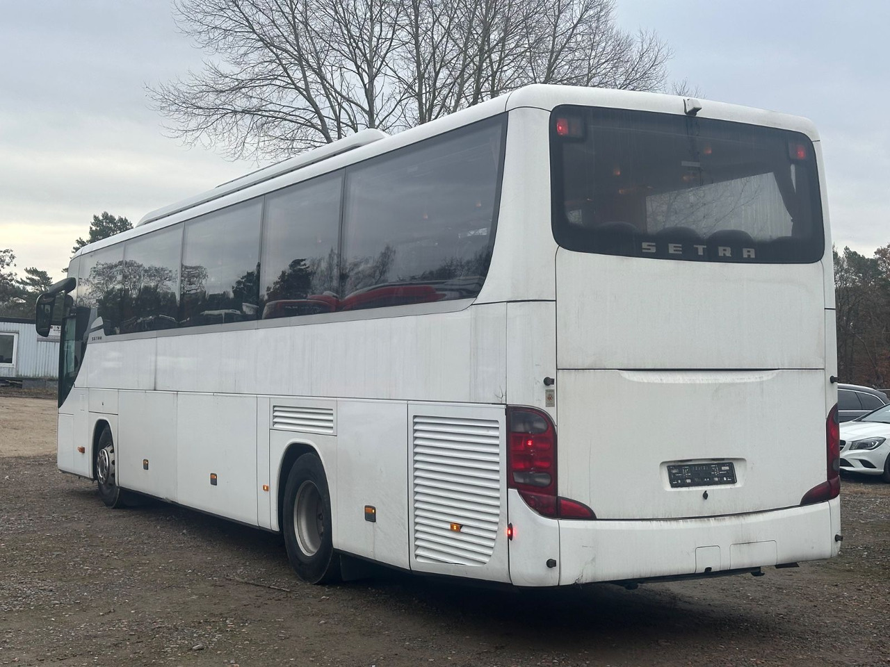 Setra S 415 GT-HD (Euro 4*Analog-Tacho) - Bus pariwisata: gambar 2 Setra S 415 GT-HD (Euro 4*Analog-Tacho) - Bus pariwisata: gambar 2