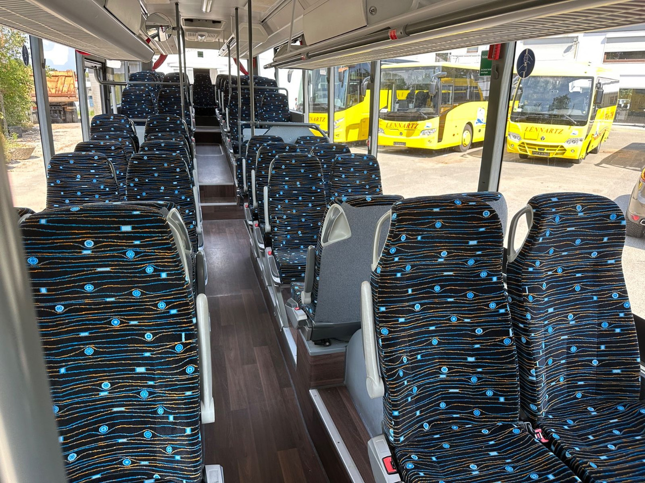 Setra S 415 LE Business (Klima*Euro 6*275 tKm) - Bus kota: gambar 5 Setra S 415 LE Business (Klima*Euro 6*275 tKm) - Bus kota: gambar 5