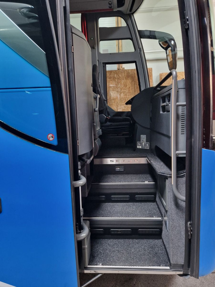 Setra S 416 HDH (Schweizer Bus*TOP) - Bus pariwisata: gambar 4 Setra S 416 HDH (Schweizer Bus*TOP) - Bus pariwisata: gambar 4