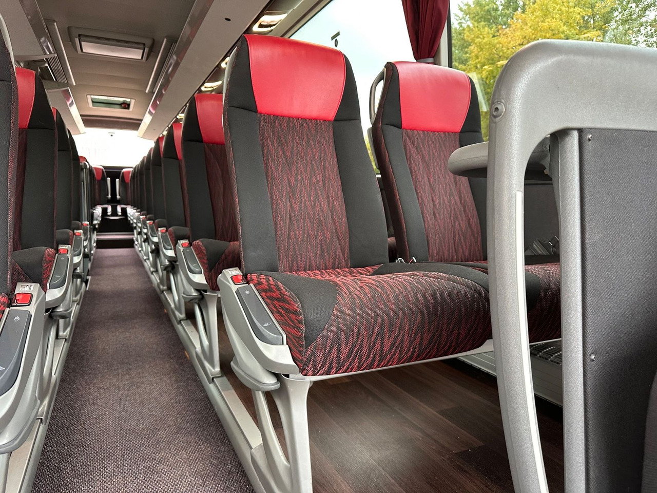 Bus pariwisata Setra S 511 HD (Küche*WC*DE-Bus*38 Sitze): gambar 19 Bus pariwisata Setra S 511 HD (Küche*WC*DE-Bus*38 Sitze): gambar 19