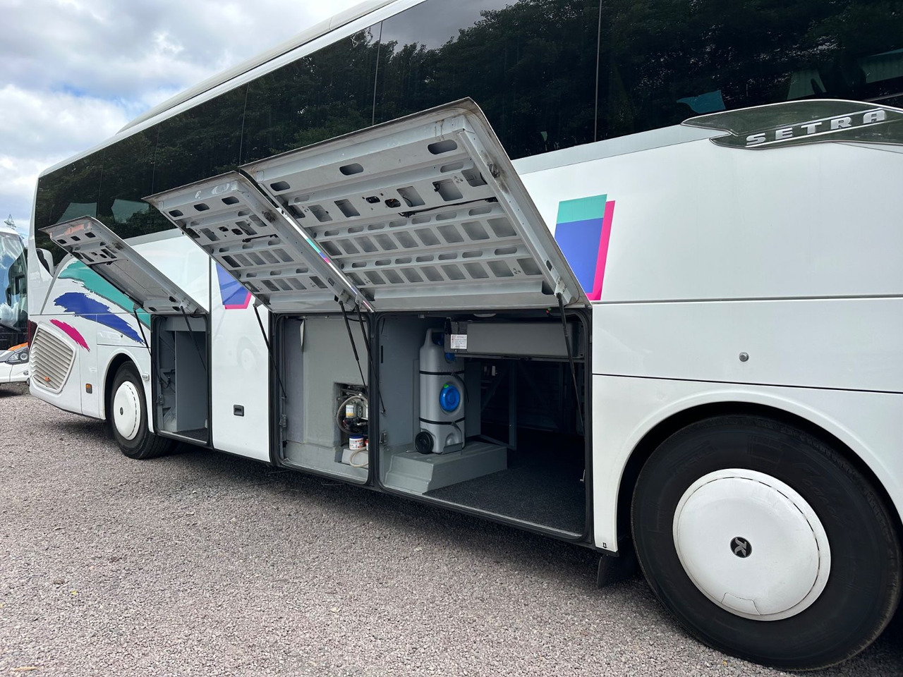 Leasing  Setra S 515 HD (TOP*DE*Schalt) Setra S 515 HD (TOP*DE*Schalt): gambar 11