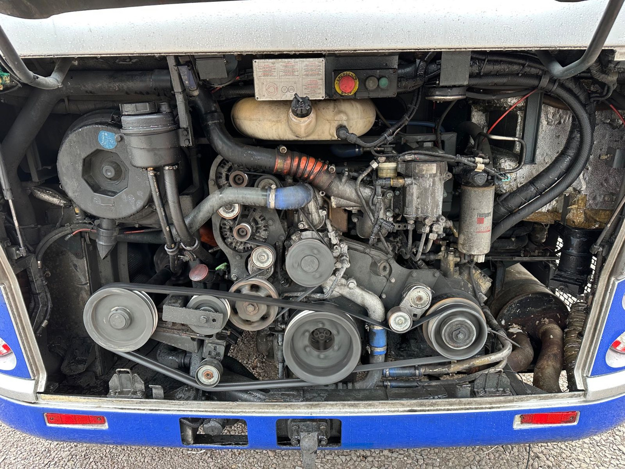 Temsa MD9 C (wenig Km*34 Sitze) - Bus pariwisata: gambar 4 Temsa MD9 C (wenig Km*34 Sitze) - Bus pariwisata: gambar 4