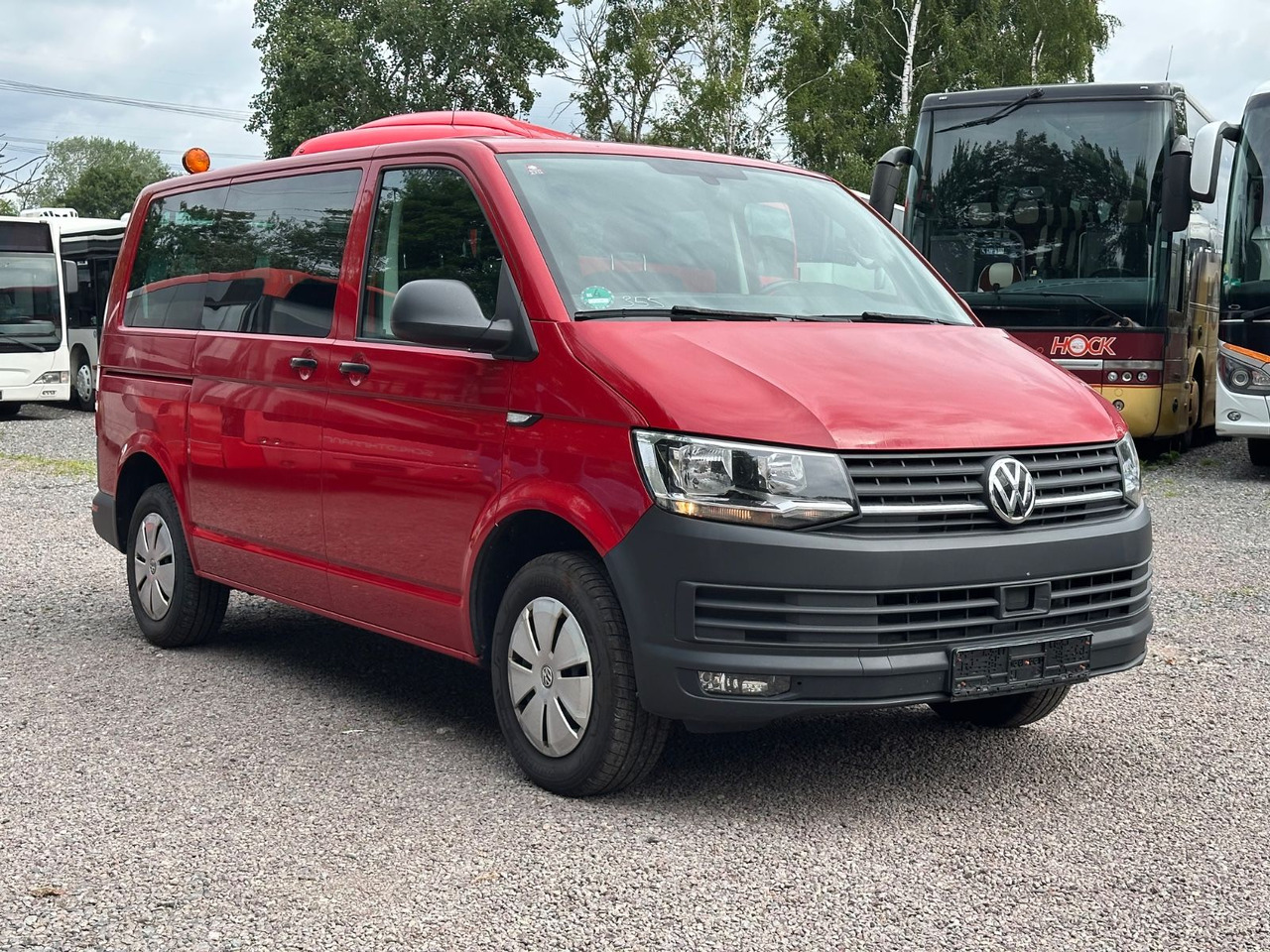Volkswagen T6 Kombi (PDC Hi*ACC*StandHz*9 Sitzer*AC) - Van penumpang: gambar 2 Volkswagen T6 Kombi (PDC Hi*ACC*StandHz*9 Sitzer*AC) - Van penumpang: gambar 2