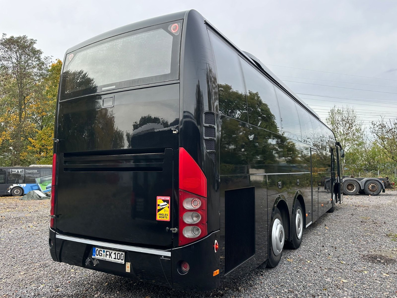 Volvo 9700 HD 6x2 Euro 5(9900*416 HD*Tourismo RHD-M) - Bus pariwisata: gambar 2 Volvo 9700 HD 6x2 Euro 5(9900*416 HD*Tourismo RHD-M) - Bus pariwisata: gambar 2